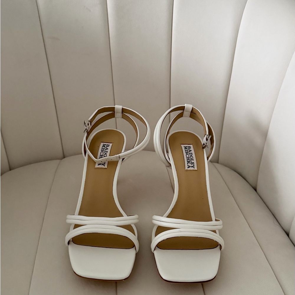 Badgley Mischka White Pearl-Embellished Strappy Sandals - Picture 2 of 4
